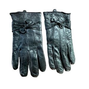 Women’s Leather Gloves Black Bow Size‎ Medium
